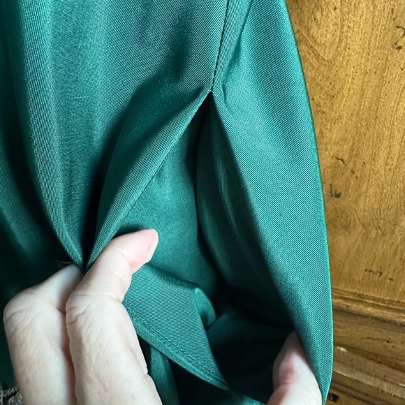 EUC Alfred Sung maternity gown. - Picture 4 of 6